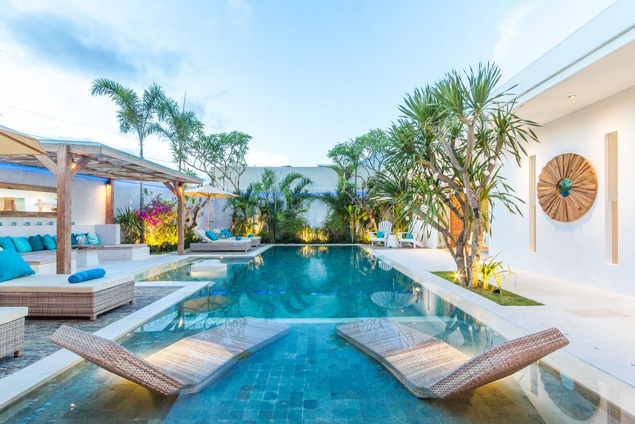 Four-Bedroom Villa Private Pool