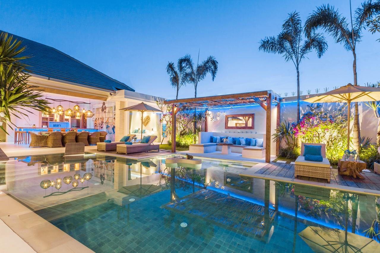 Four-Bedroom Villa Private Pool