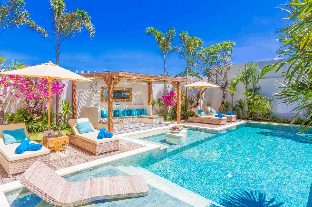 Four-Bedroom Villa Private Pool